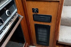 01414_gYPqgWVi1O7_07K0ak_1200x900