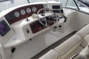 8822083_20230421182300550_1_XLARGE