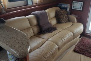 8822083_20230421203117190_1_XLARGE