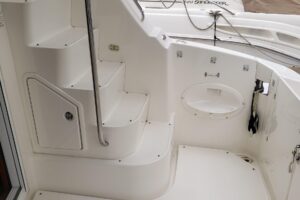 8822083_20230421203940231_1_XLARGE