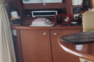 8822083_20230421204855724_1_XLARGE