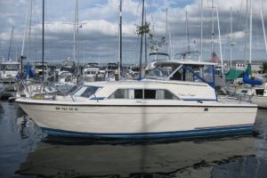 Chris-Craft 28 Cruiser-1