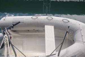 Chris-Craft 28 Cruiser-7